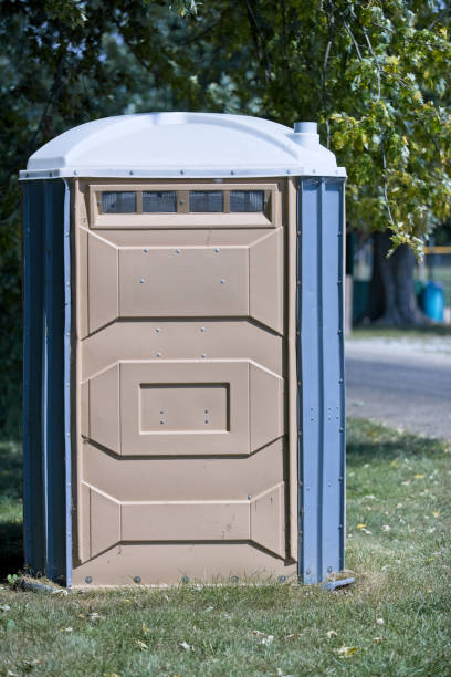 Porta potty delivery and setup in Farmers Branch, TX