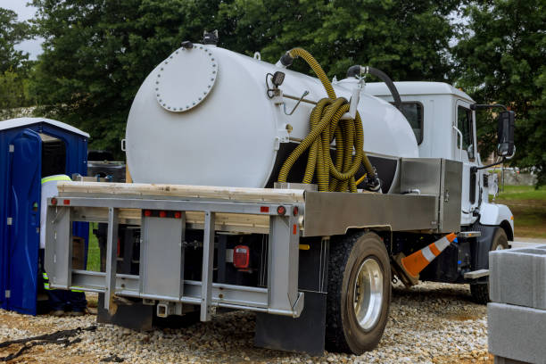 Best Luxury portable toilet rental  in Farmers Branch, TX